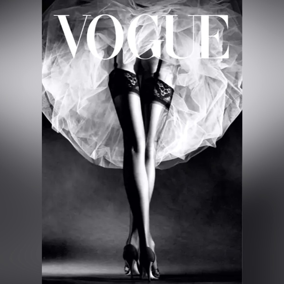 Strike a pose! VOGUE LUXURY, DESIGNER WALL ART office home decor - Picture 3 of 6